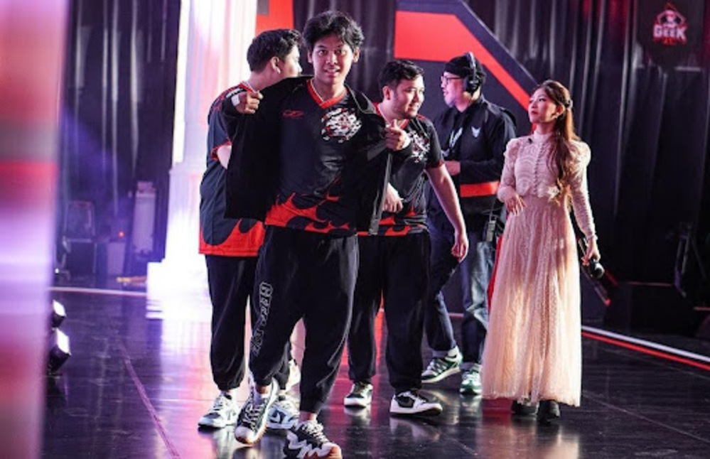 Geek Fam Berikan Kekalahan Keempat Beruntun untuk EVOS Glory di MPL ID Season 13