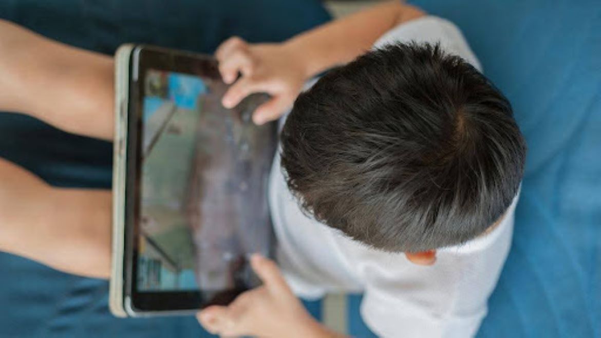 Psikolog Jelaskan Bahayanya Unsur Kekerasan dalam Game Online Bagi Anak