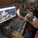 Komisi Perlindungan Anak Indonesia (KPAI) meminta Kementerian Komunikasi dan Informatika bertindak tegas terhadap peredaran game online karena berdampak buruk terhadap anak.